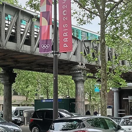 Chambres Cosy Paris Centre Au Pied Du Metro Zewnętrze zdjęcie